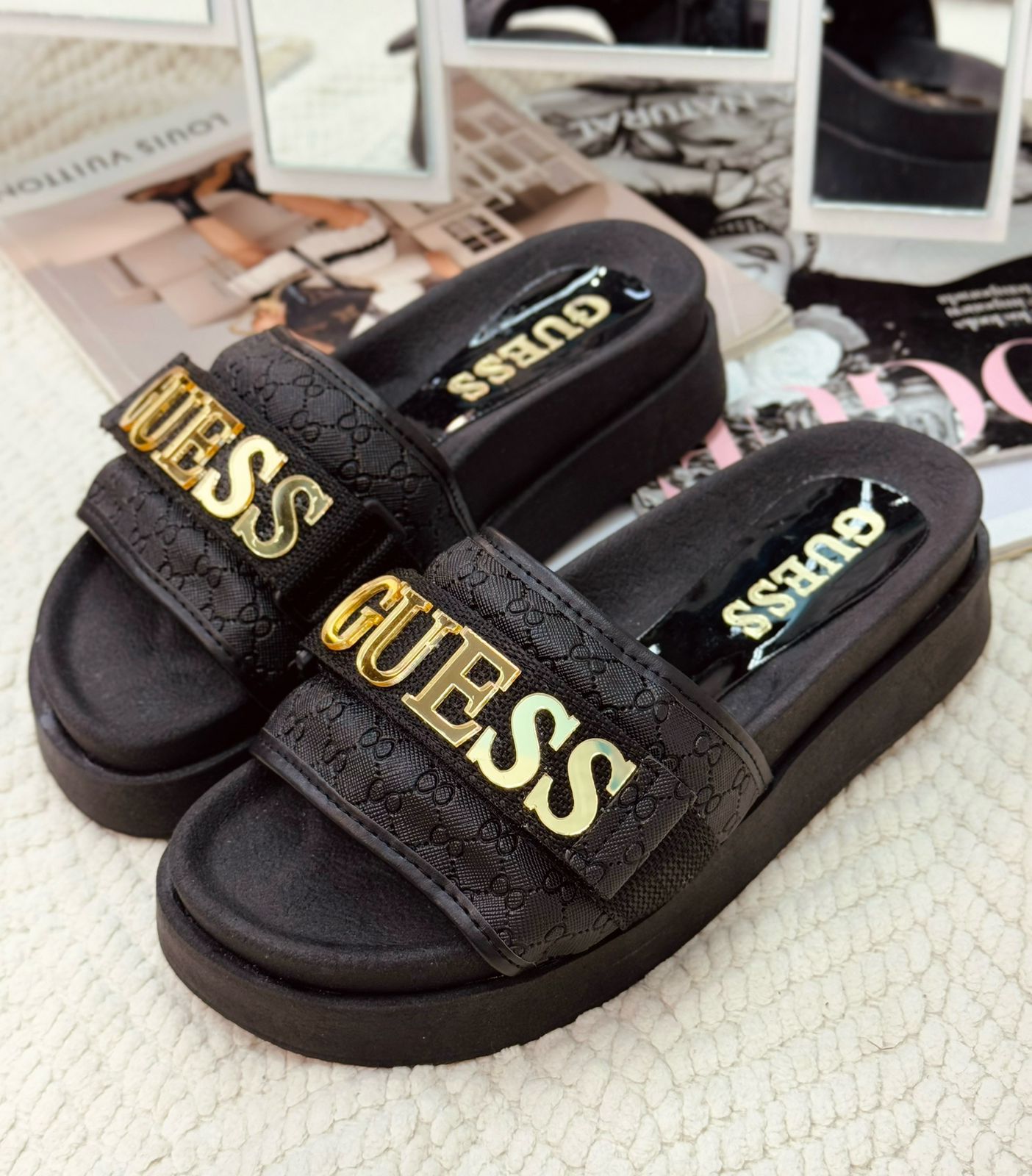 🤩NUEVAS SANDALIA G NEGRAS🤩